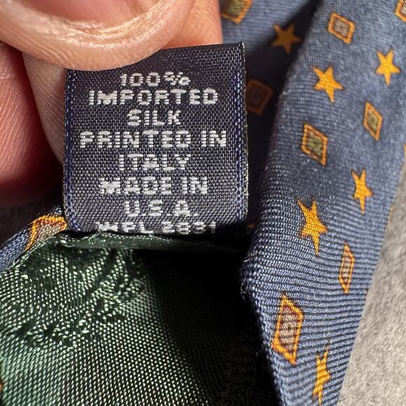 Tommy Hilfiger Tie Mens One Size Navy Red Striped Silk Printed in Italy Made USA - Picture 6 of 6